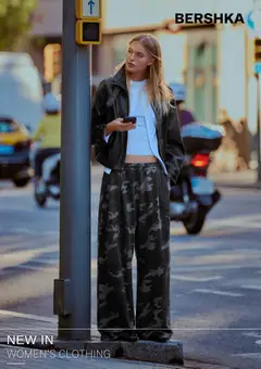 Vista previa las ofertas de la tienda Bershka - Bershka catálogo desde el 01/10/2026 